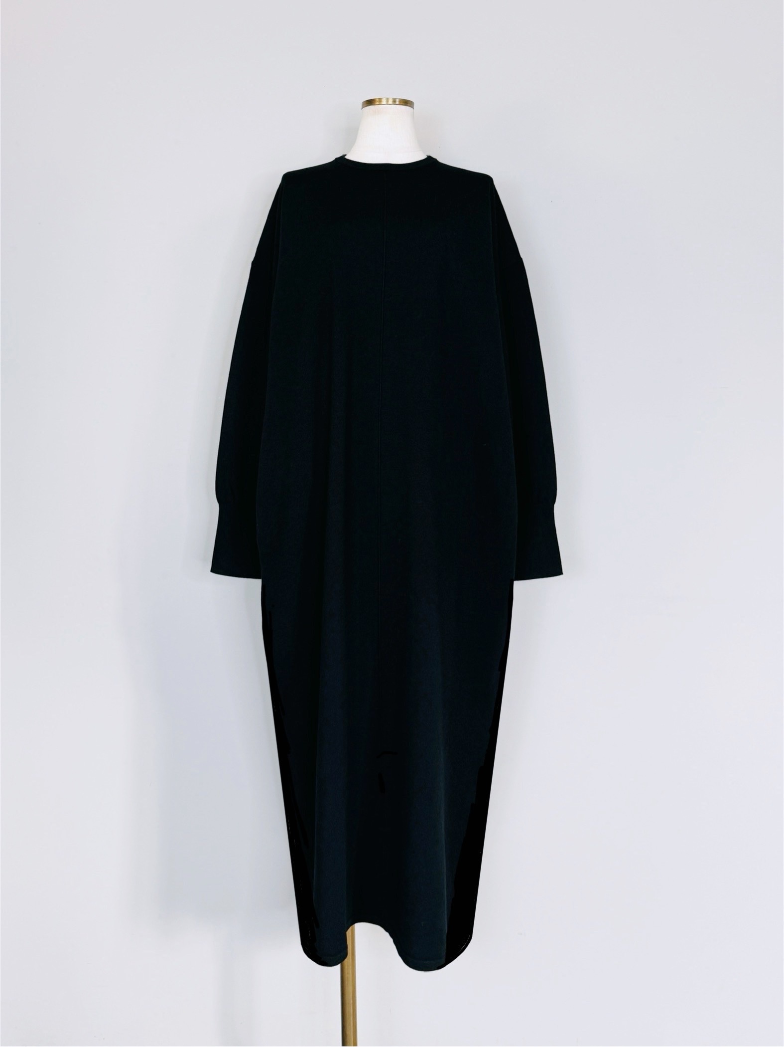 SELECT(セレクト)　センターシームウールニットワンピ