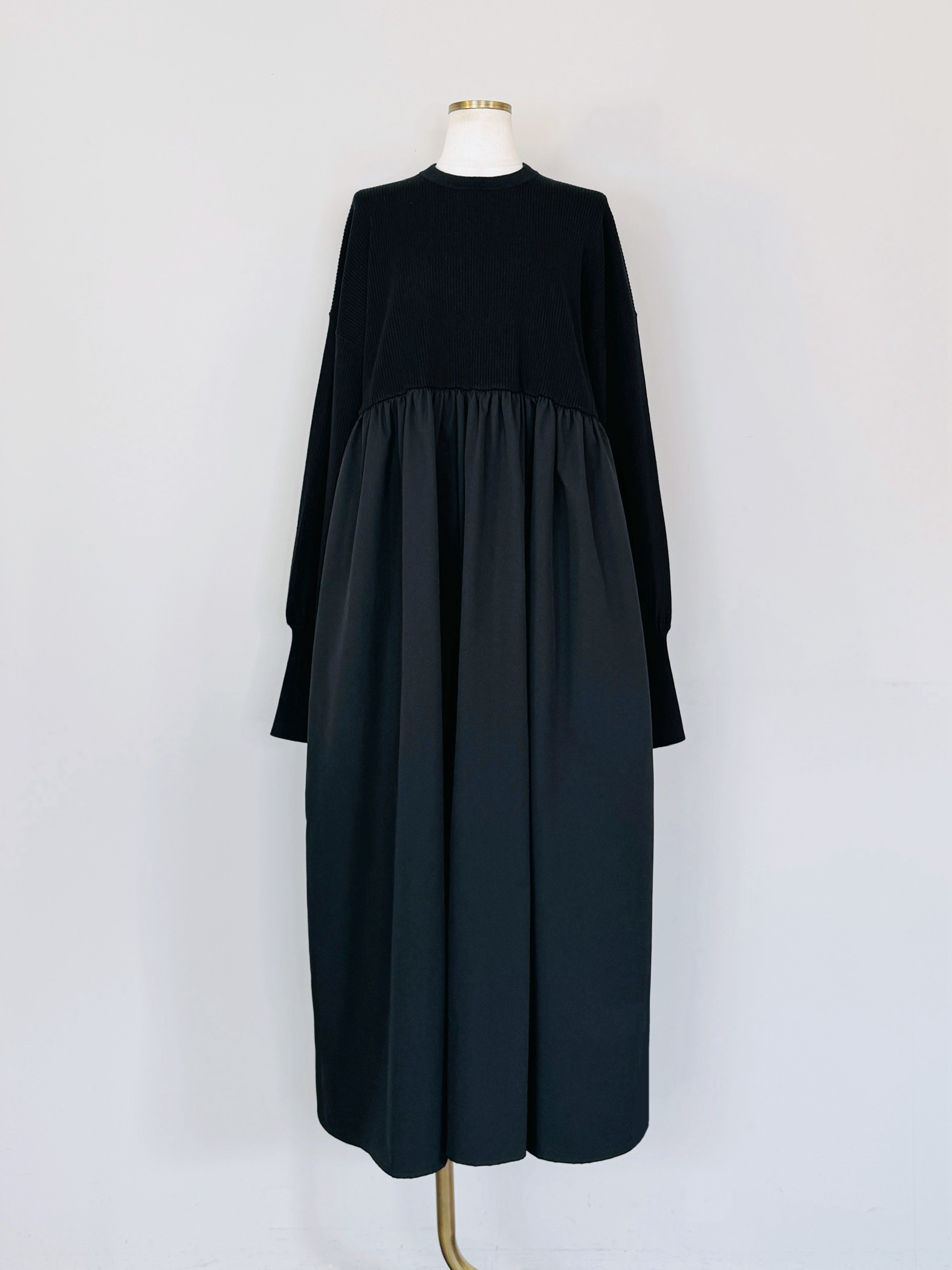 SELECT(セレクト)　リブニットドッキングフレアワンピース