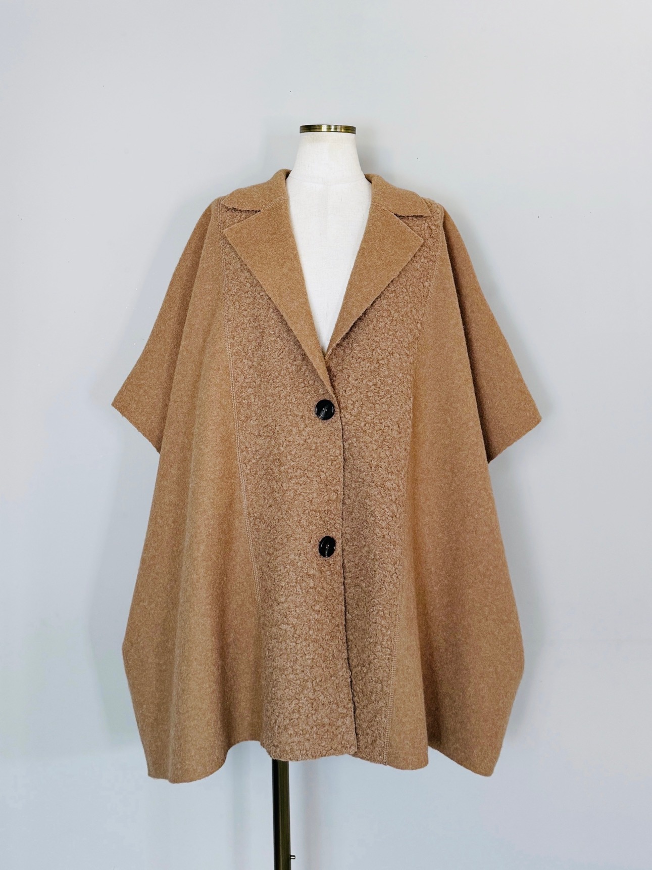 SELECT(セレクト)　リバーシブルボアスライバーポンチョコート