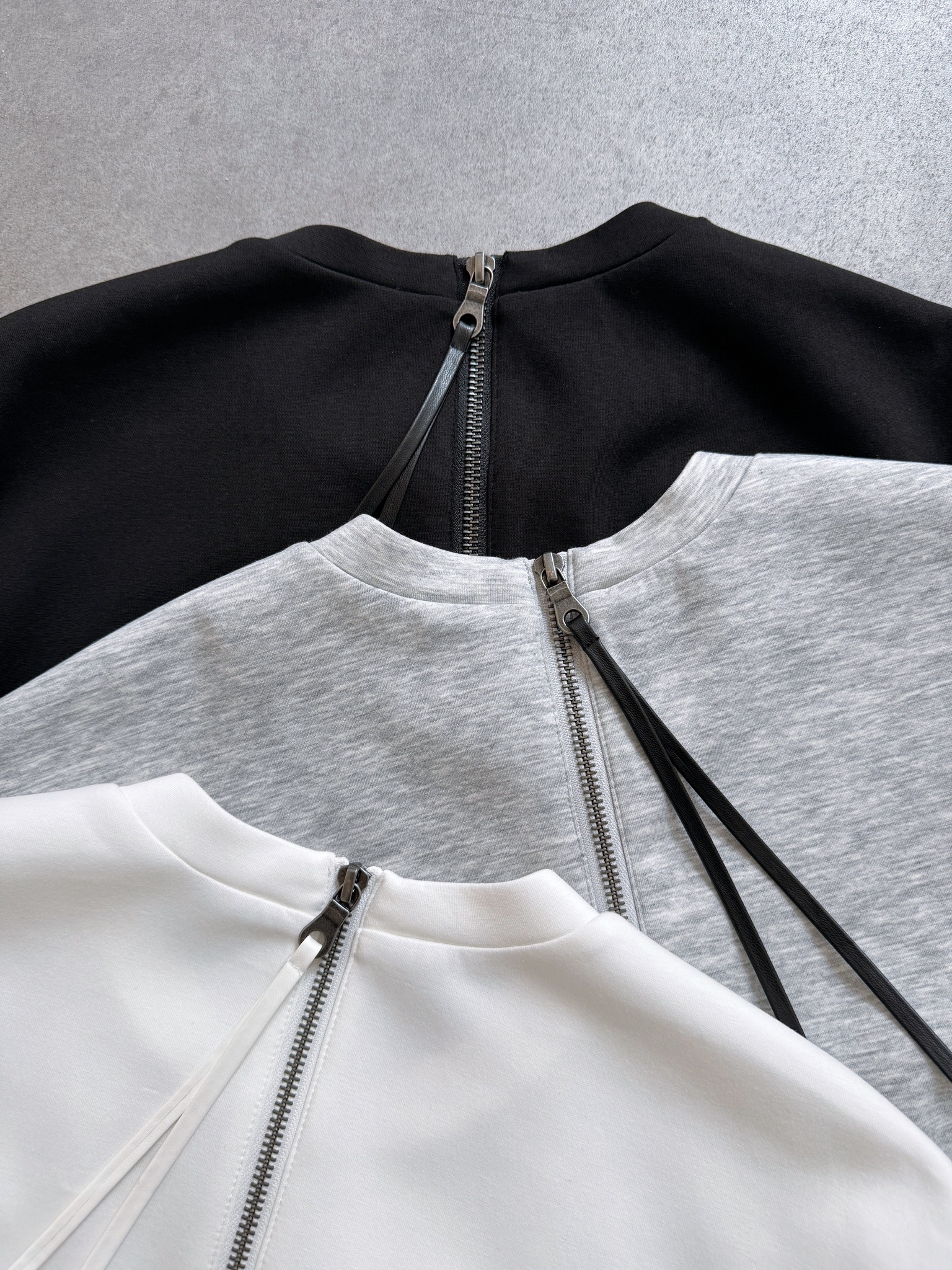 SELECT(セレクト) バックギャザークロプドダンボールニットプル