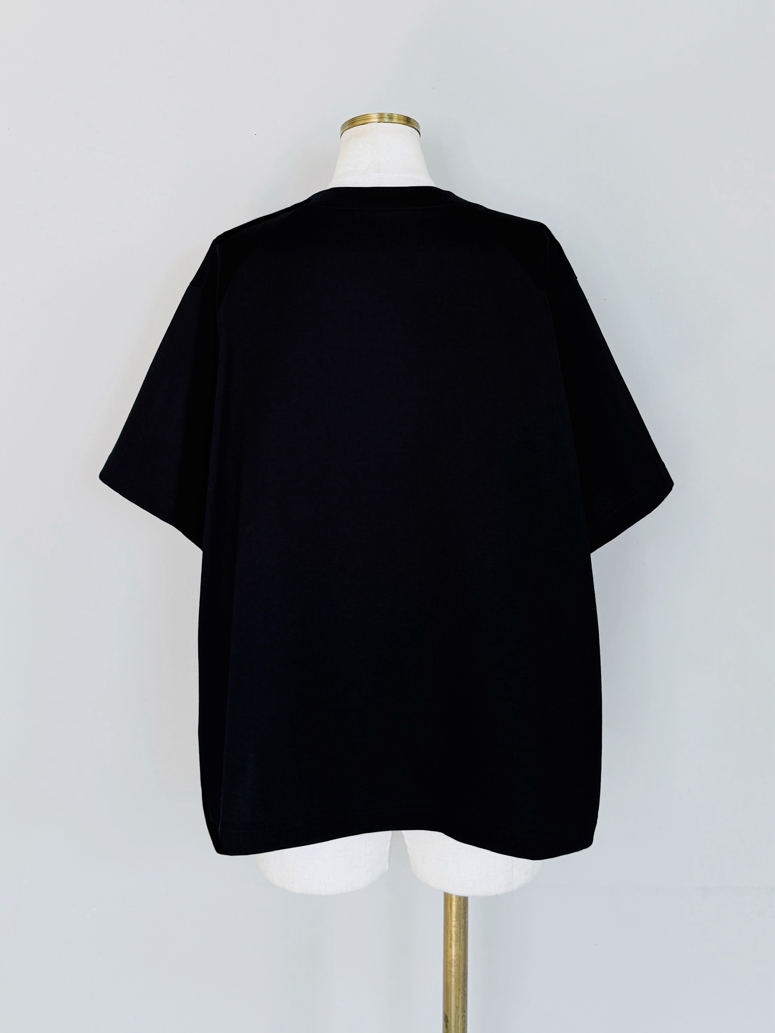 SELECT(セレクト) ボックスワイドTシャツ｜Praise / trois / anana
