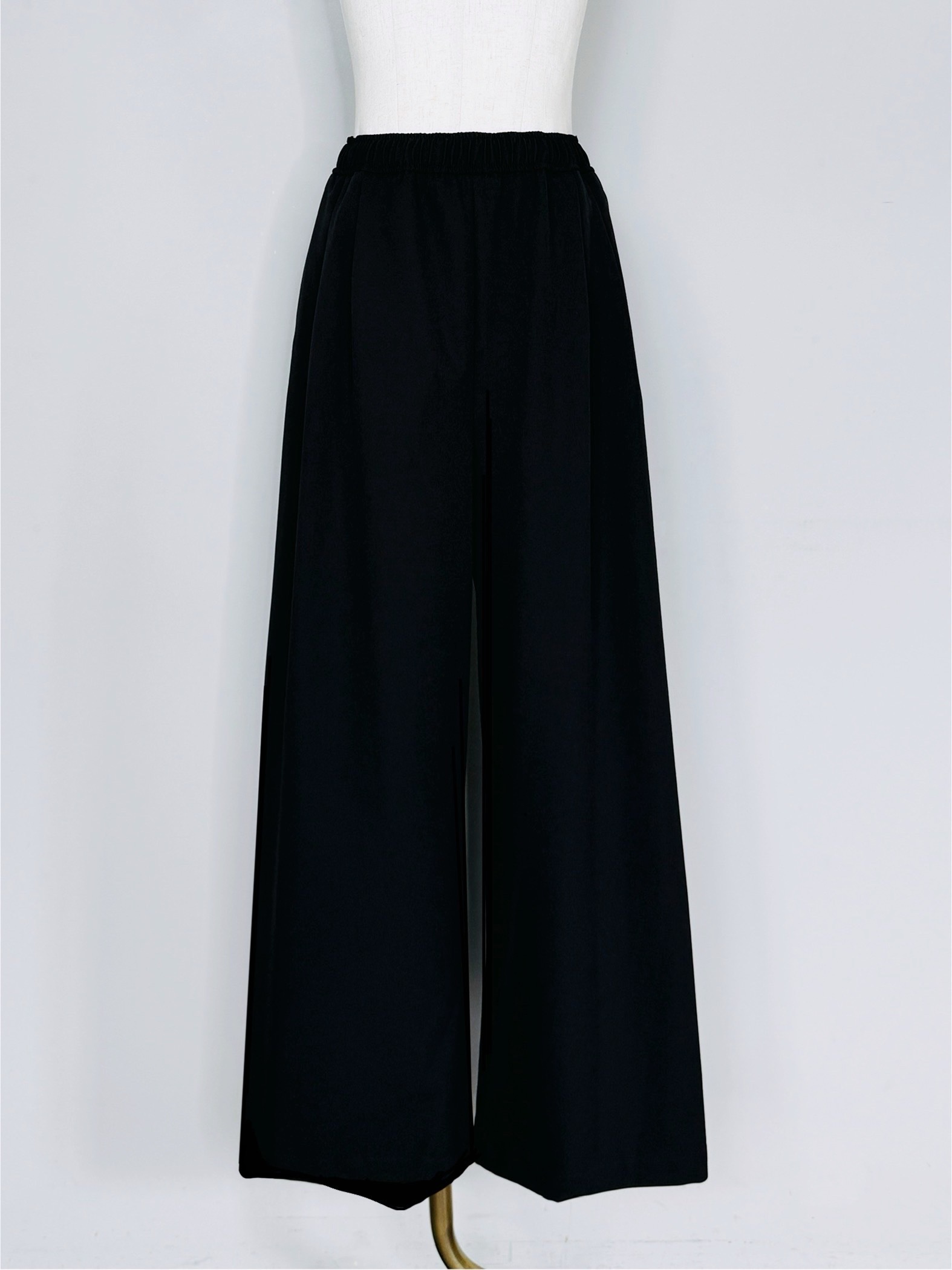 PANTS｜Praise / trois / anana / NICOLE｜ chouchou