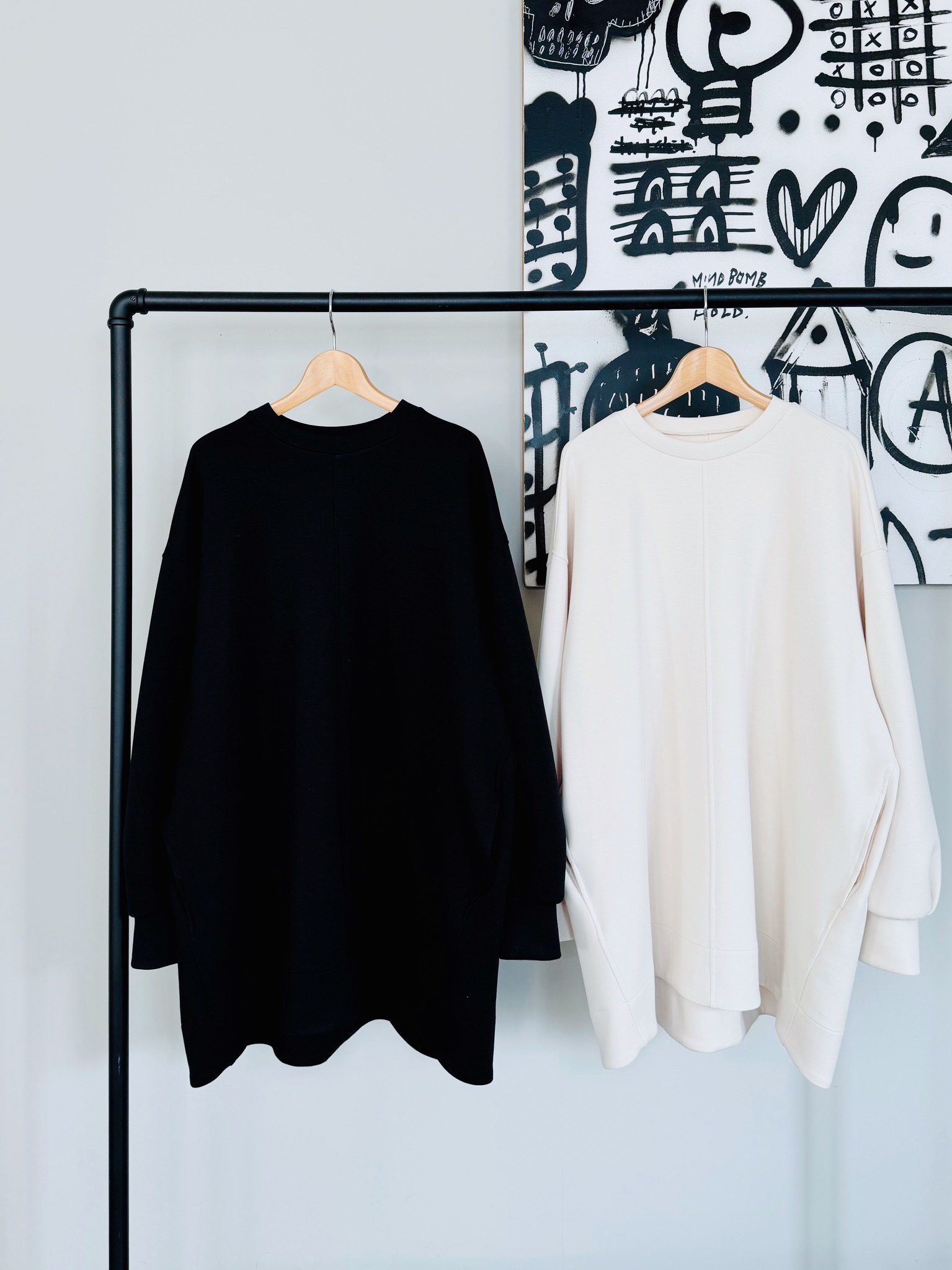 TOPS｜Praise / trois / anana / NICOLE｜ chouchou