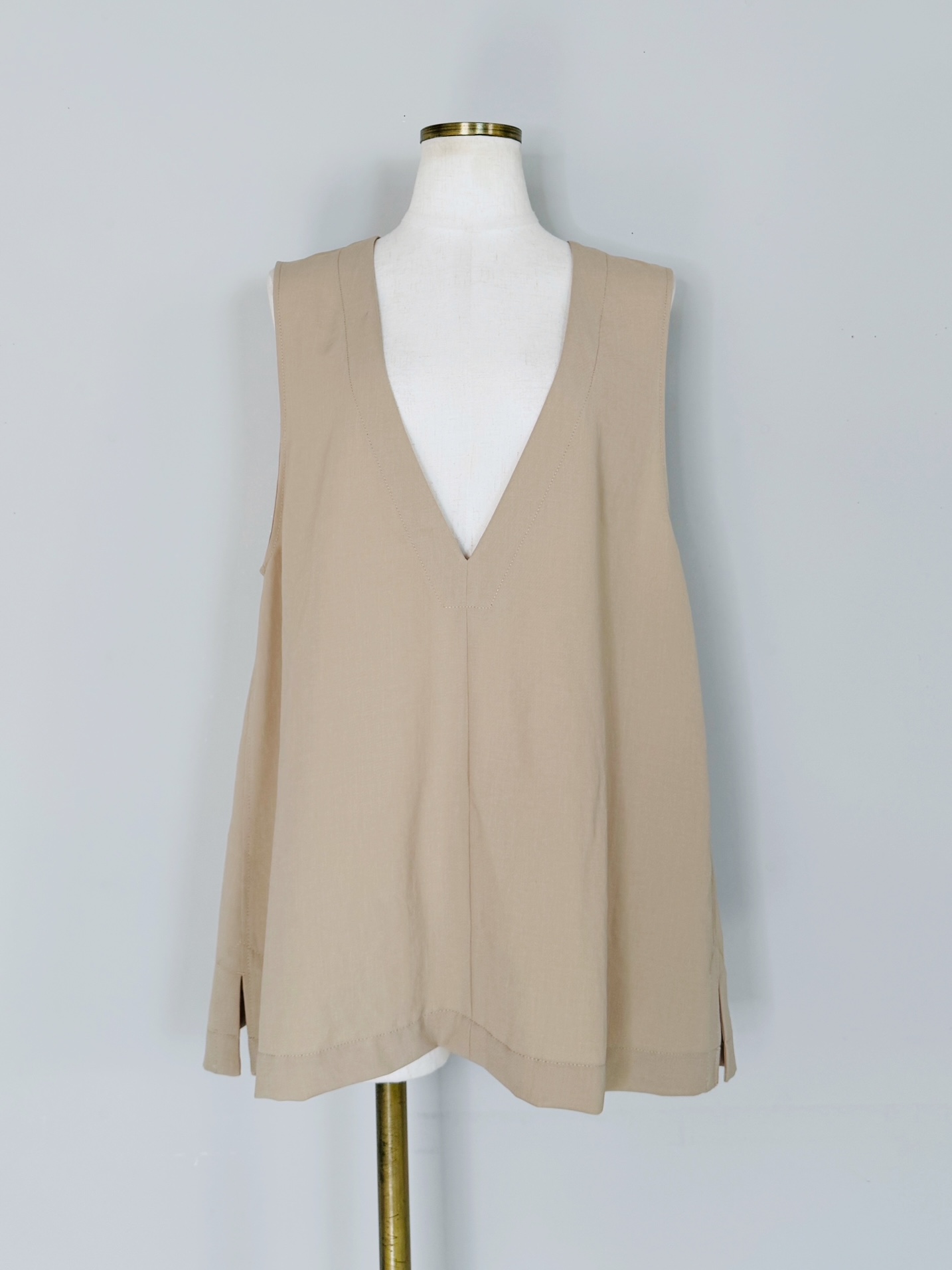 TOPS｜Praise / trois / anana / NICOLE｜ chouchou
