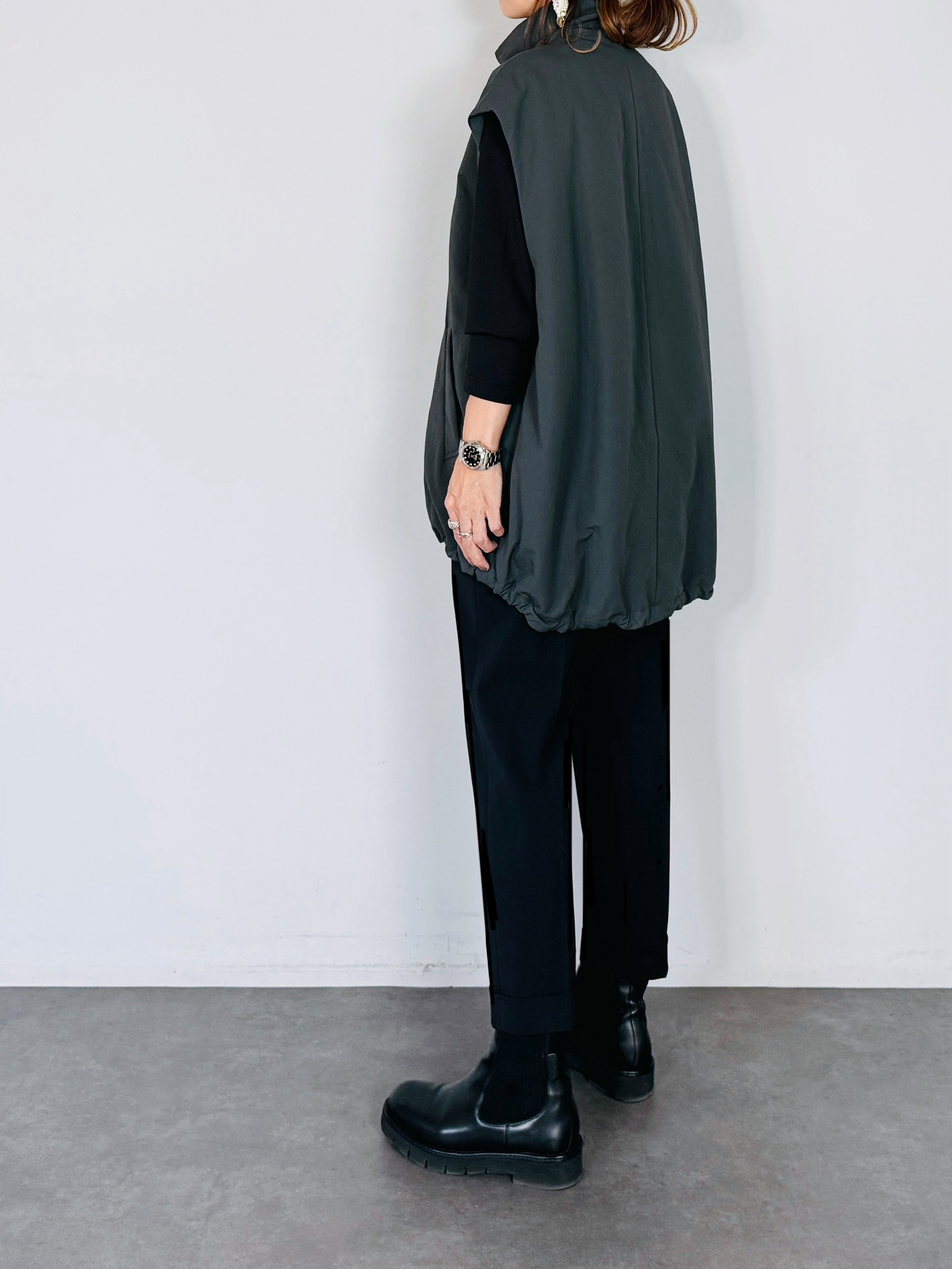 SELECT(セレクト) 中綿ドロストスタンドベスト｜Praise / trois