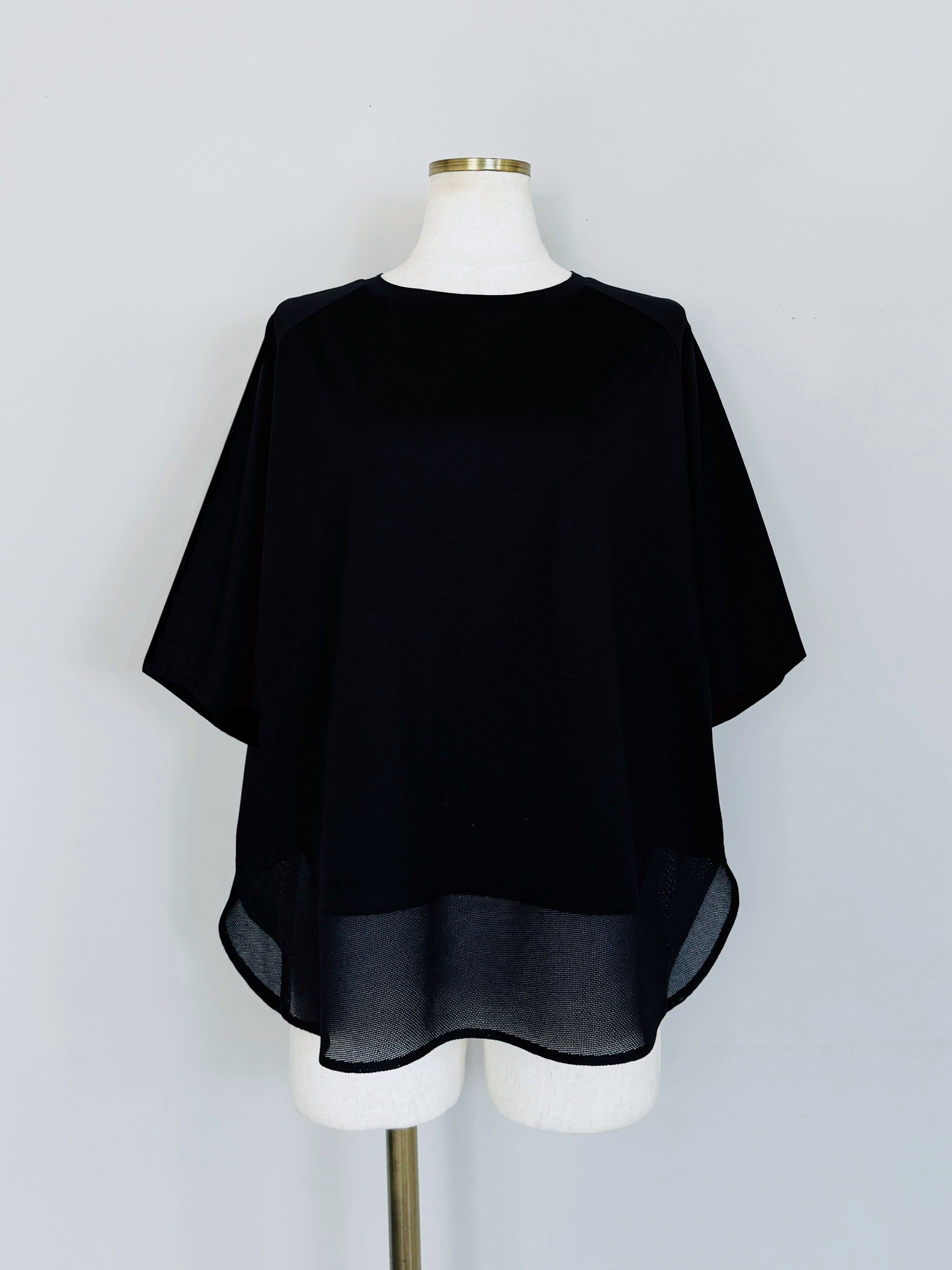 TOPS｜Praise / trois / anana / NICOLE｜ chouchou