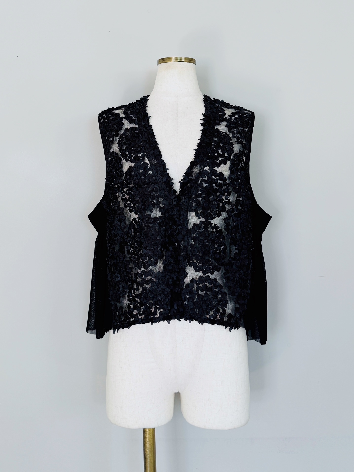 SELECT(セレクト) フラワーチュールベスト｜Praise / trois / anana