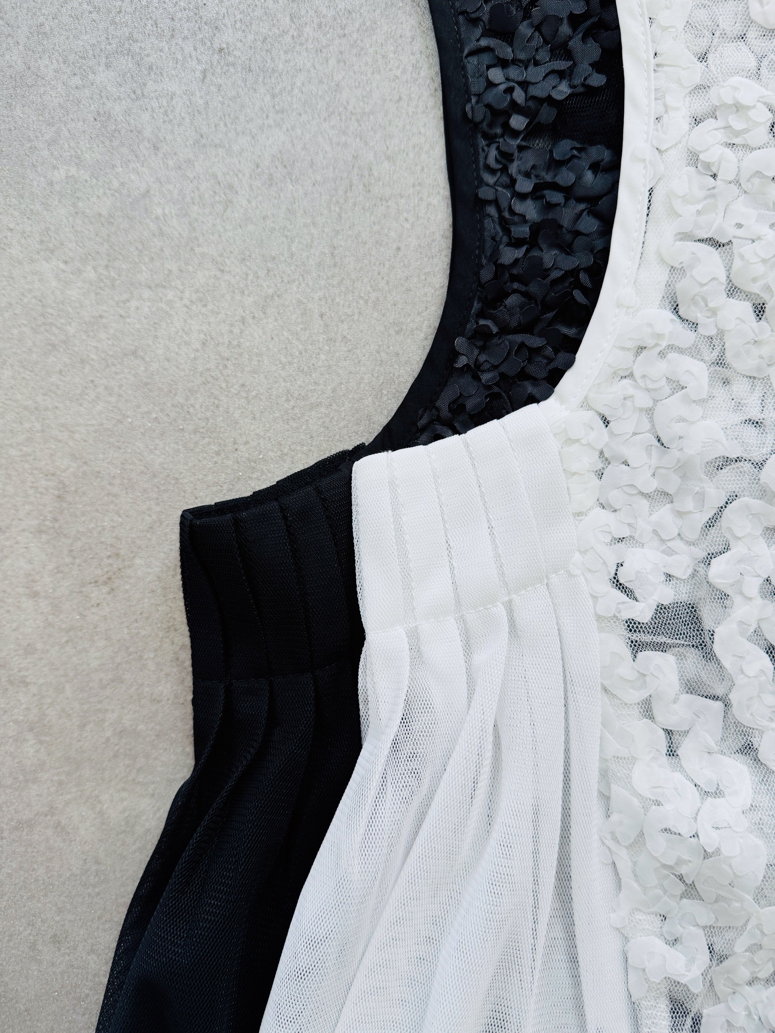 TORRAZZO DONNA フラワーチュールパターンベスト TORRAZZO DONNA フラワーチュールパターンベスト