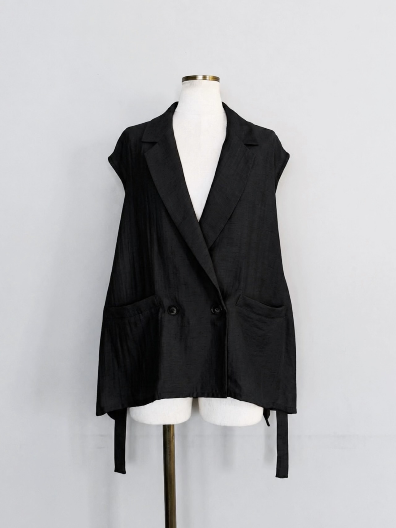 SELECT(セレクト)　リネン混サイドベルトテーラードジレ