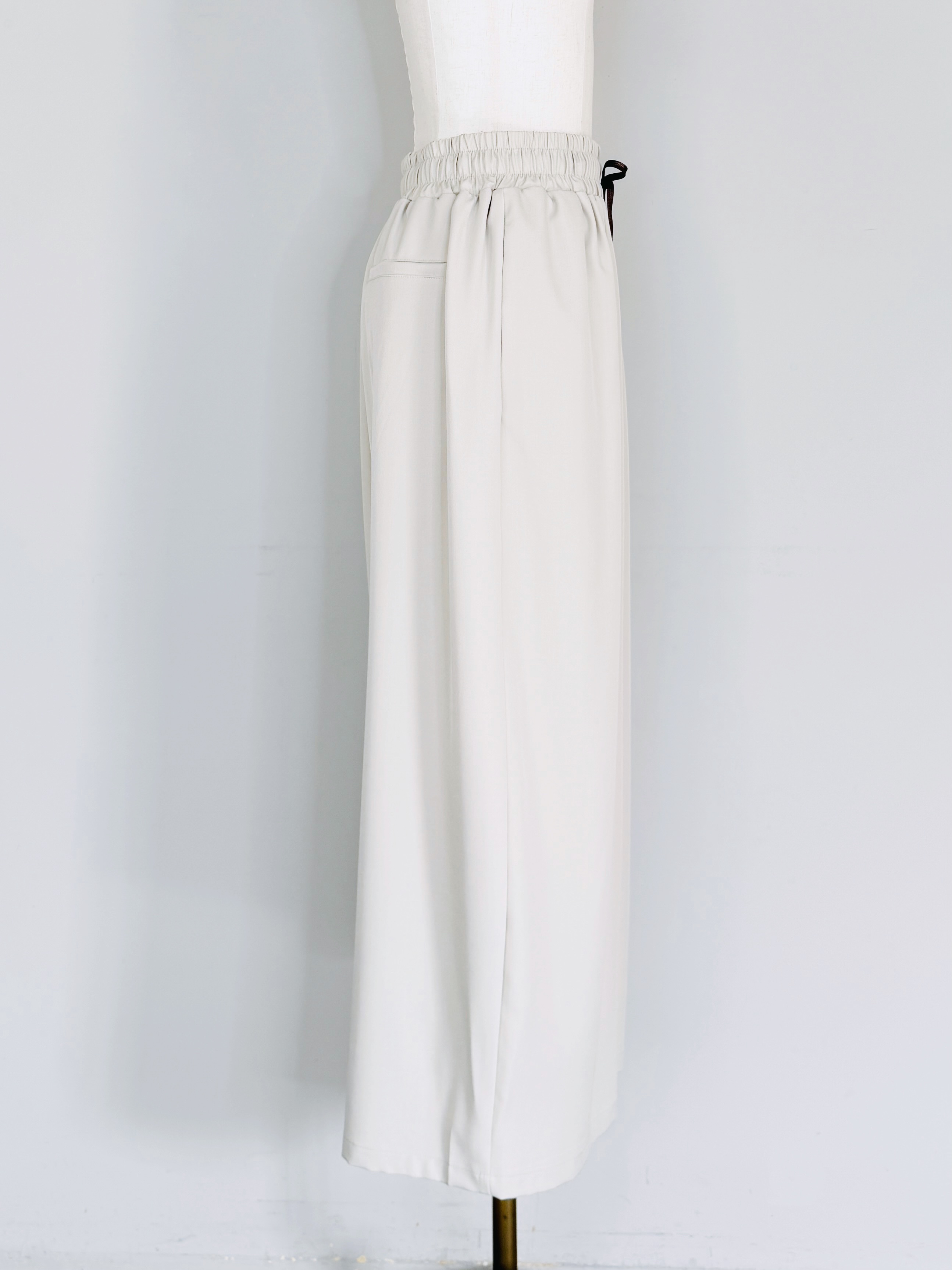 SELECT(セレクト) イージードレープワイドパンツ｜Praise / trois