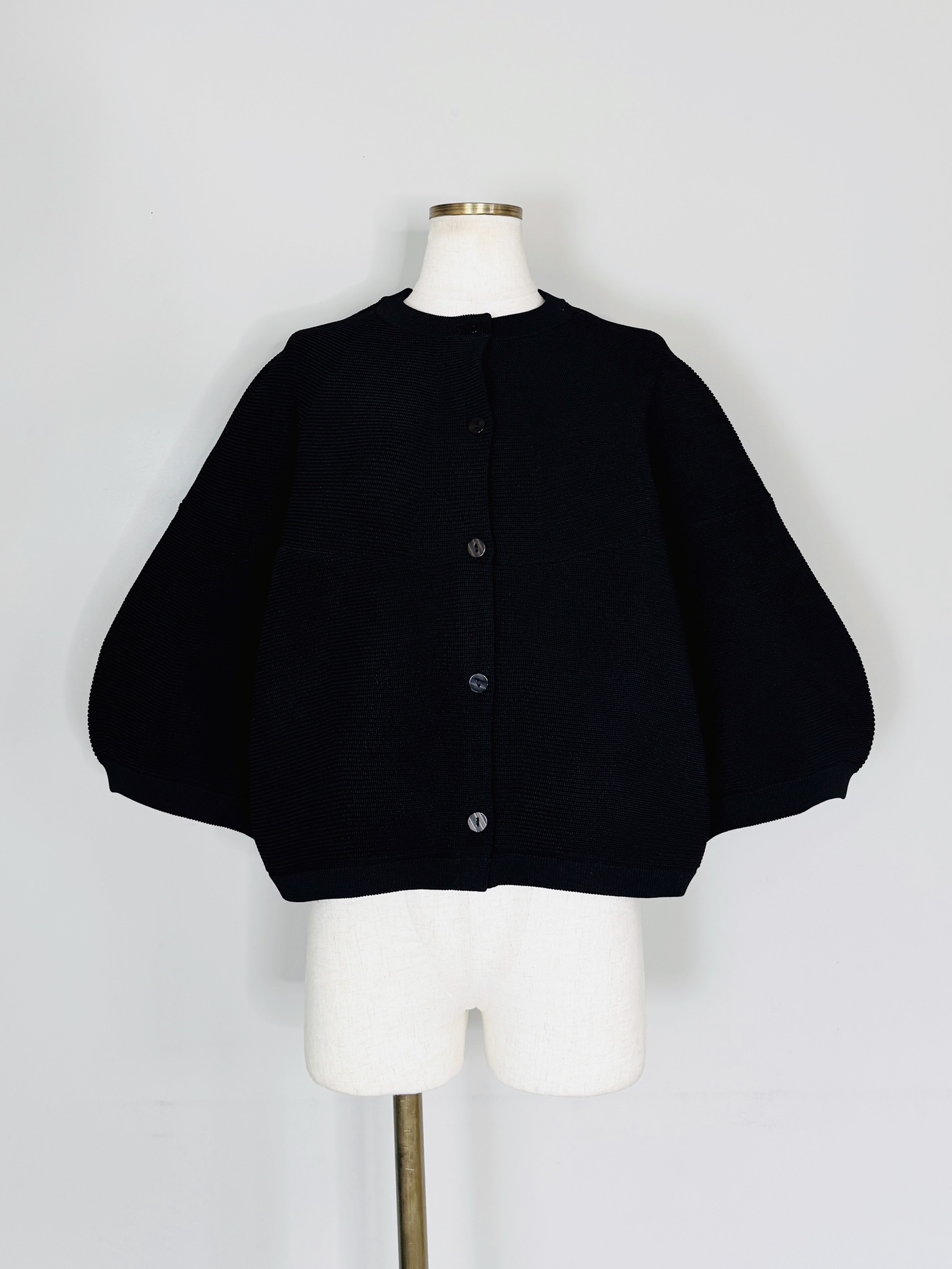 SELECT(セレクト)　ボリューム袖スポンディッシュカーディガン