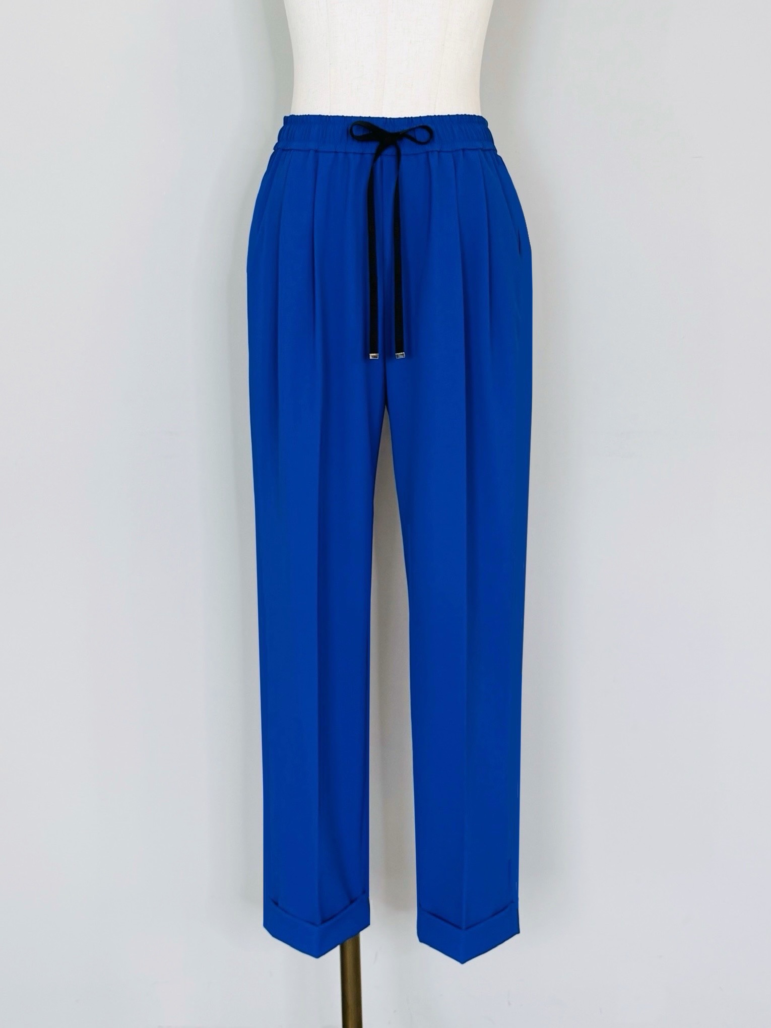 SELECT(セレクト) センタープレストラックパンツ｜Praise / trois