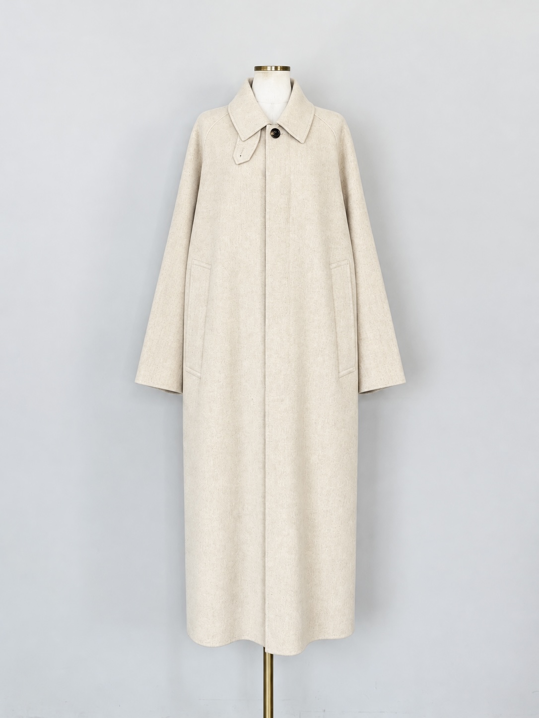 OUTER｜Praise / trois / anana / NICOLE｜ chouchou