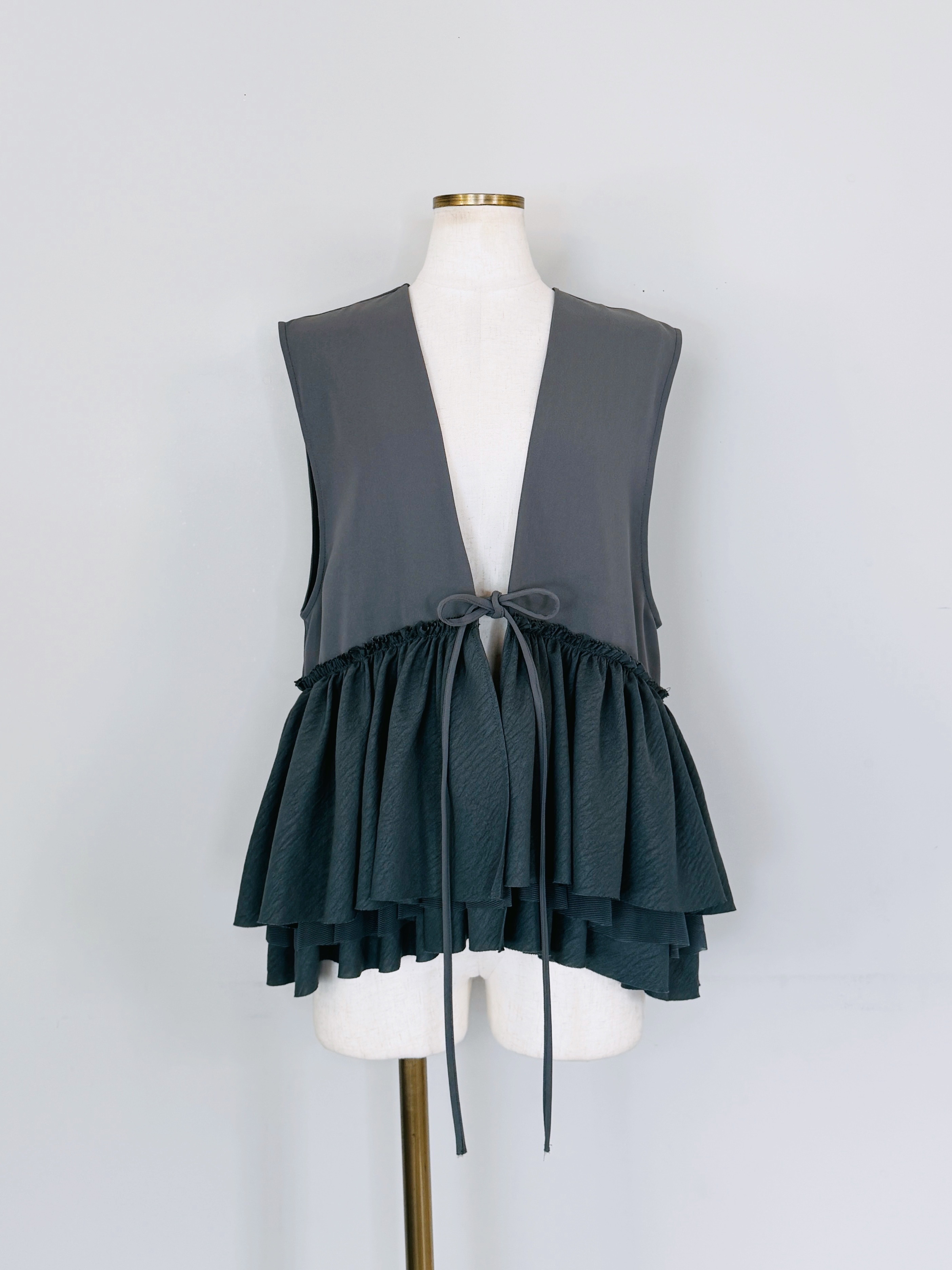 COLOR:チャコールグレー:003