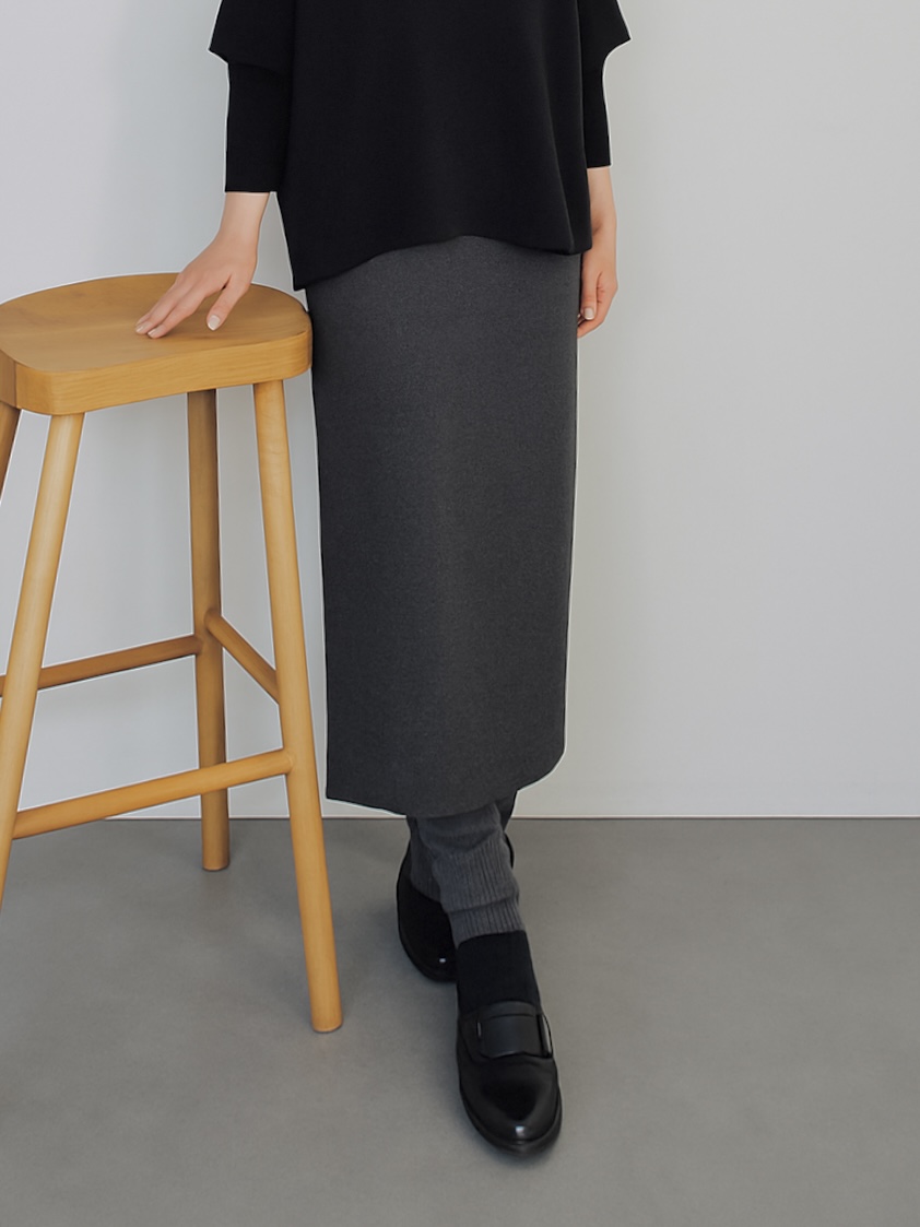 24AW 今期 HER.ニットスカート+レギンス セット新品未使用 完売 24AW 今期 HER.ニットスカート+レギンス セット新品未使用 完売