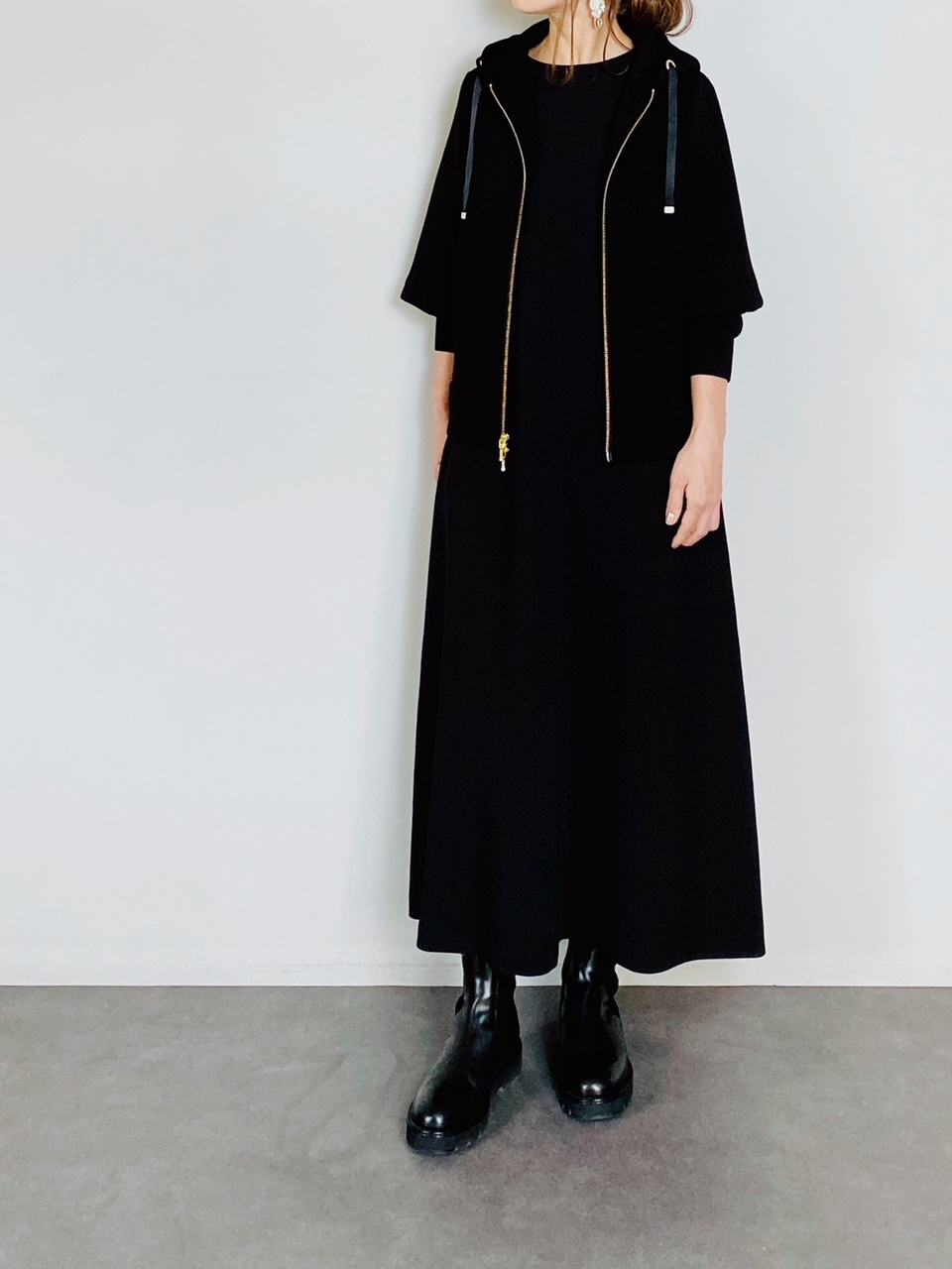 SELECT(セレクト) ダンボールジップアップパーカー|Praise / trois SELECT(セレクト) ダンボールジップアップパーカー|Praise / trois