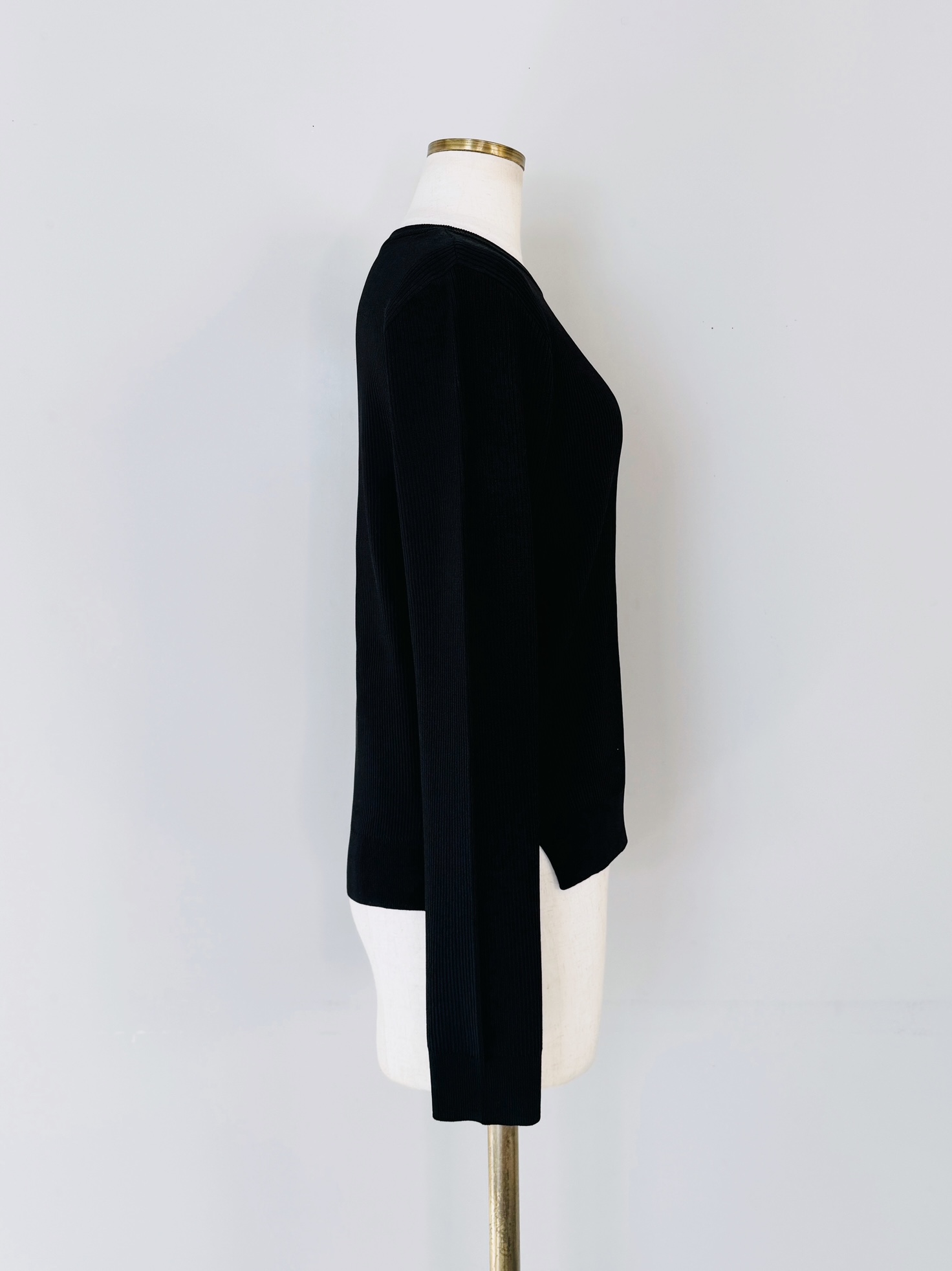 美品⭐︎chouchouセレクト　ポンチノーカラーハーフコート　ブラック 美品⭐︎chouchouセレクト ポンチノーカラーハーフコート